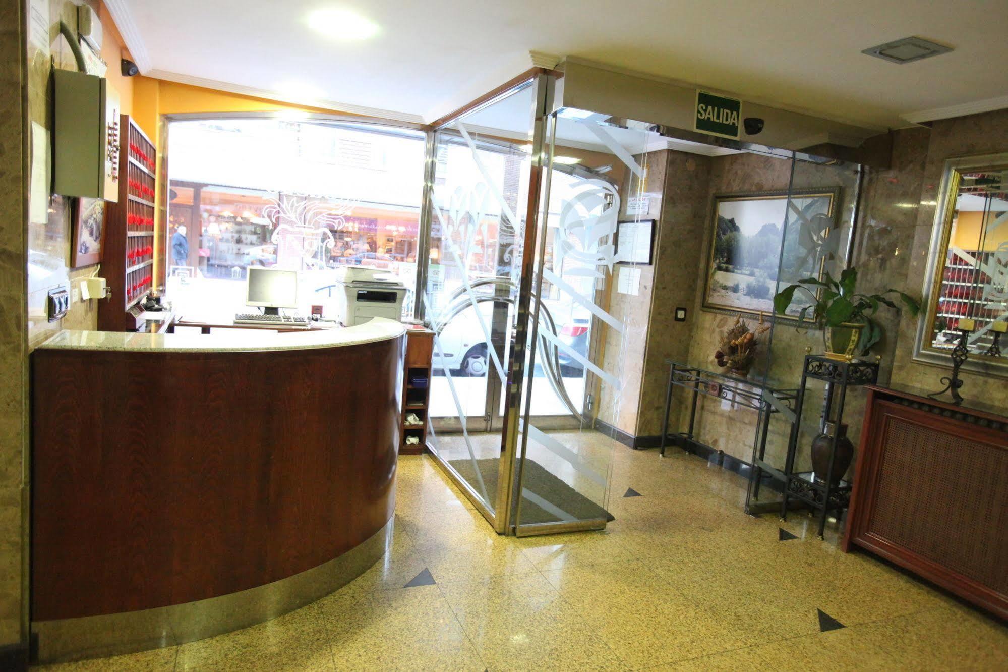 Hostal Don Suero León Exterior foto
