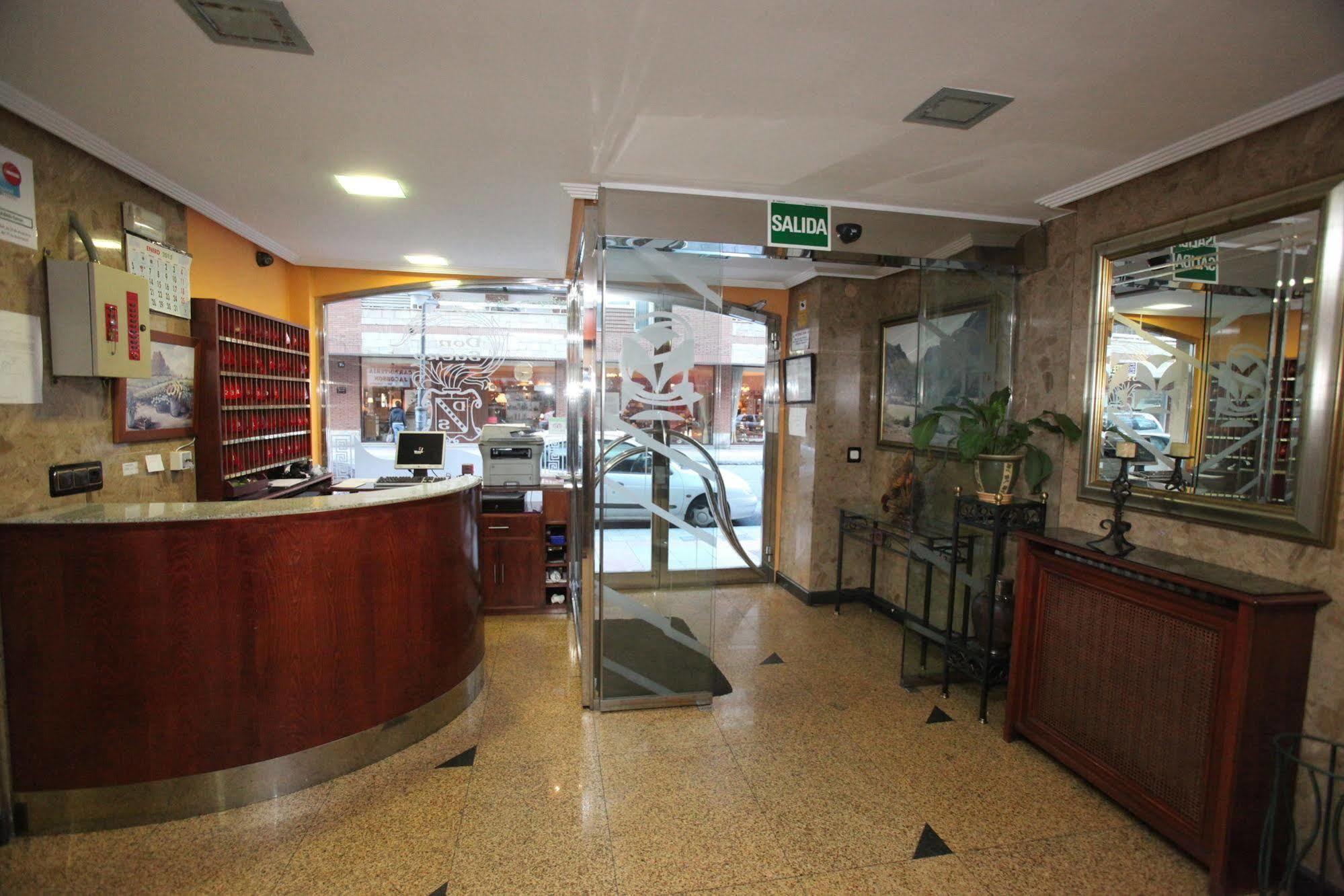 Hostal Don Suero León Exterior foto