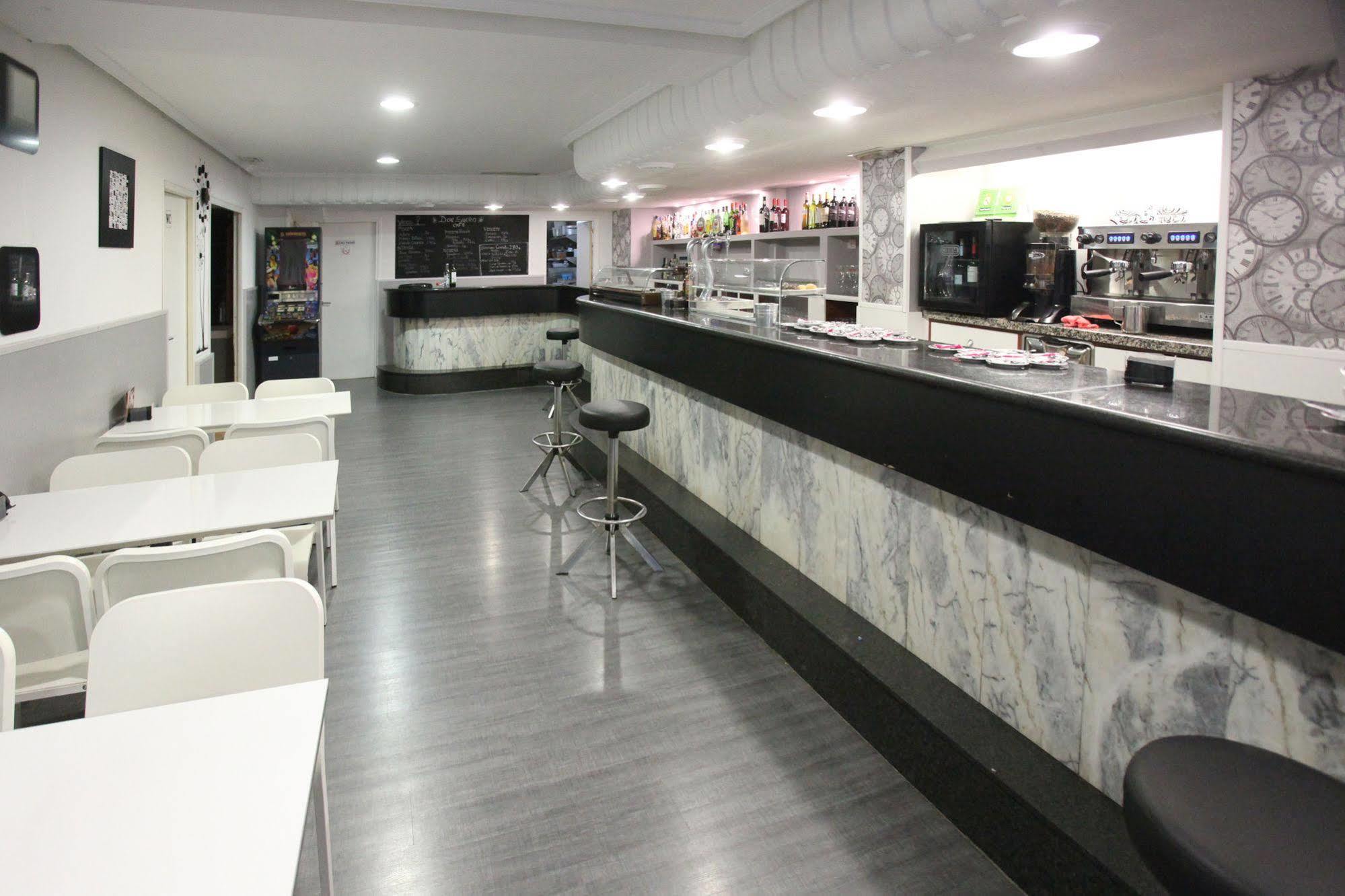 Hostal Don Suero León Exterior foto